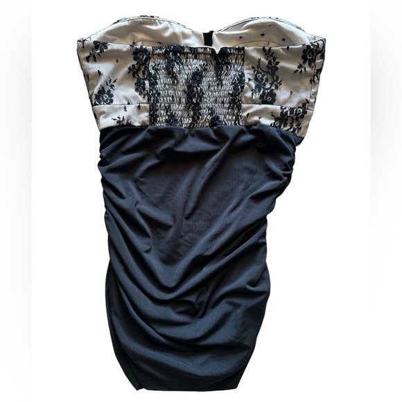 Charlotte Russe black and cream bustier tube top size medium - Picture 2 of 4